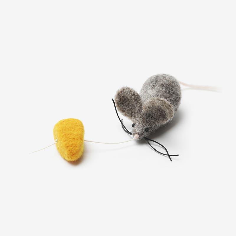 Wetnose Mouse & Cheese Cat Teaser Toy - CreatureLand