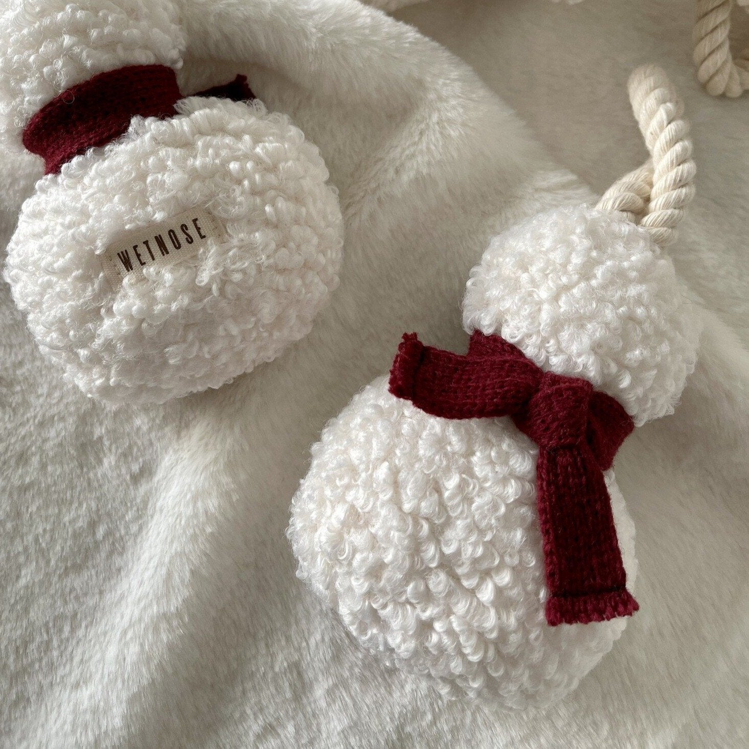 Wetnose Snowman Catnip Toy - CreatureLand