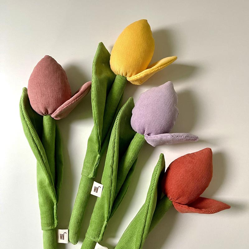 Wetnose Tulip Dog Toy (4 Colours) - CreatureLand